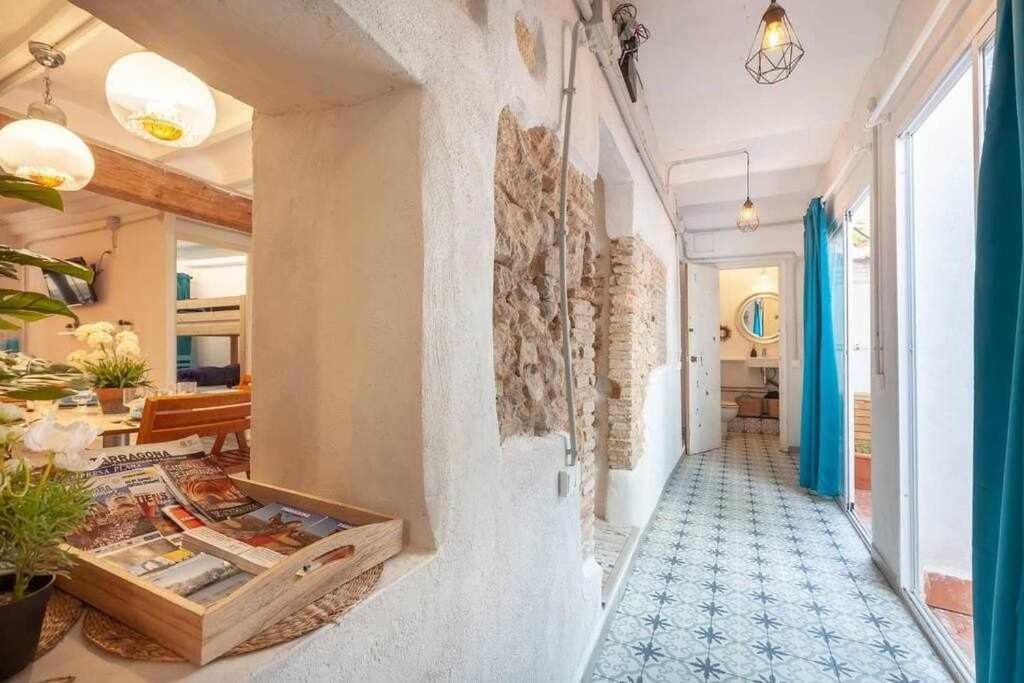 Apartament De La Susanna Old Town Mezzanine ตาร์ราโกนา ภายนอก รูปภาพ